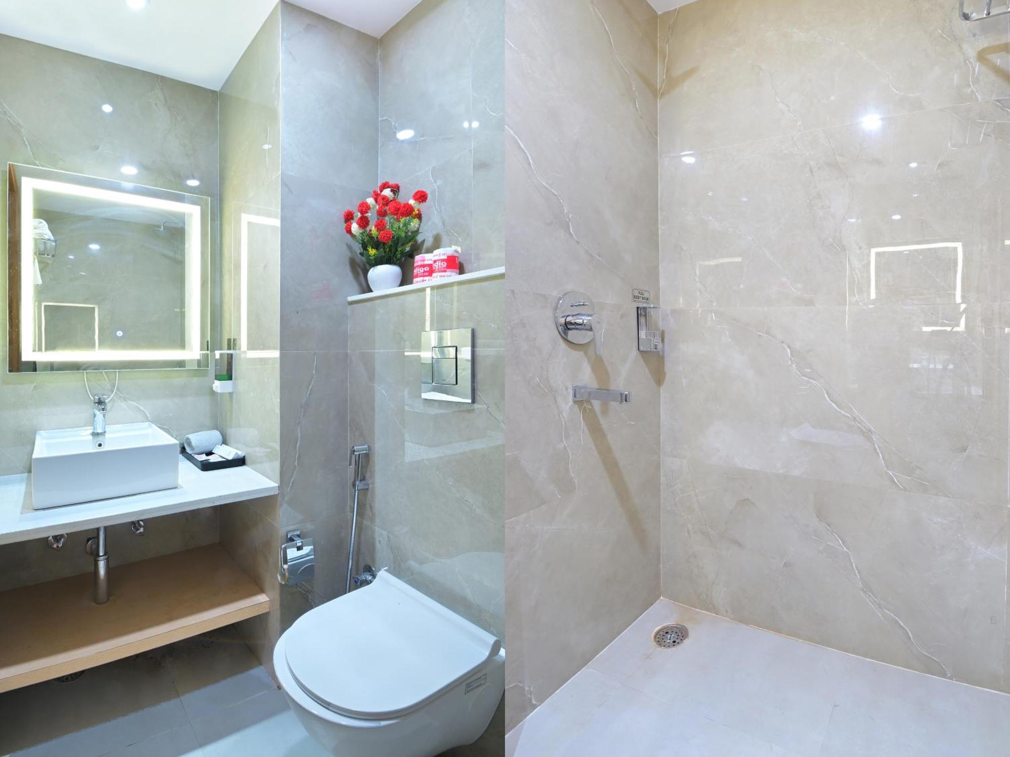 Northern Palace - 1 Min From Connaught Place & New Delhi Railway Station Exterior photo