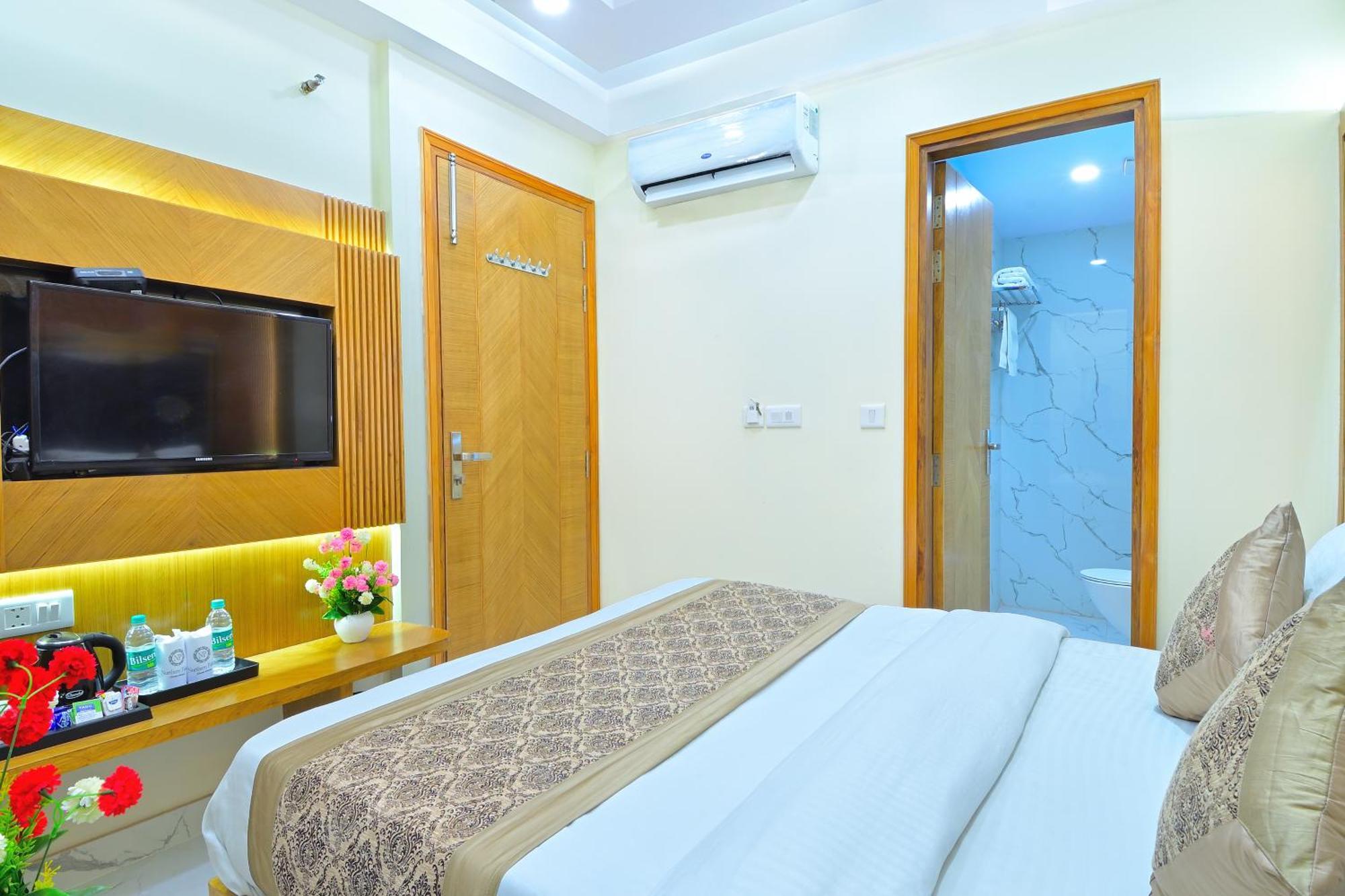 Northern Palace - 1 Min From Connaught Place & New Delhi Railway Station Exterior photo