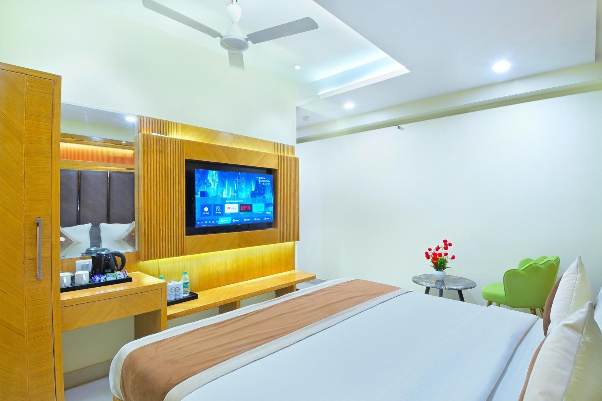 Northern Palace - 1 Min From Connaught Place & New Delhi Railway Station Exterior photo
