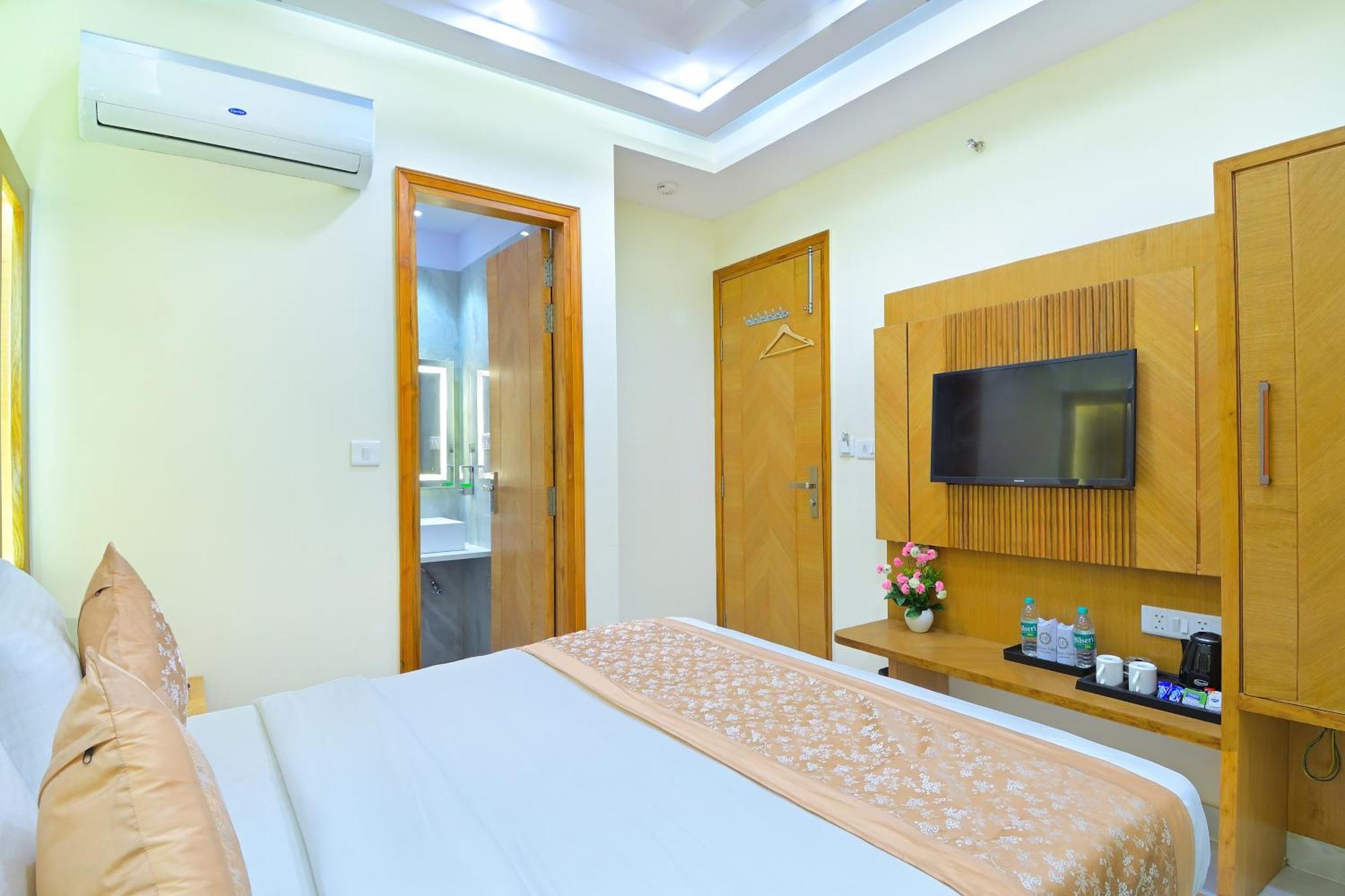 Northern Palace - 1 Min From Connaught Place & New Delhi Railway Station Exterior photo