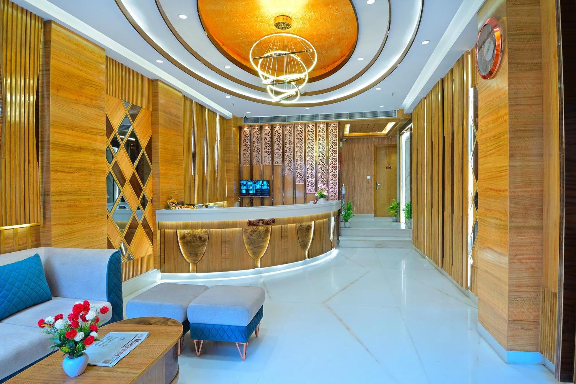Northern Palace - 1 Min From Connaught Place & New Delhi Railway Station Exterior photo